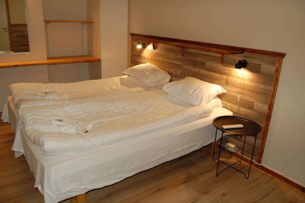 Golden Spa Hotell エスキルスチュナ エクステリア 写真